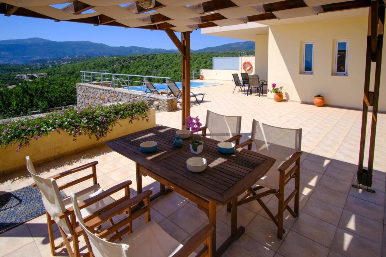 Villa Poppy Vathí Exterior foto