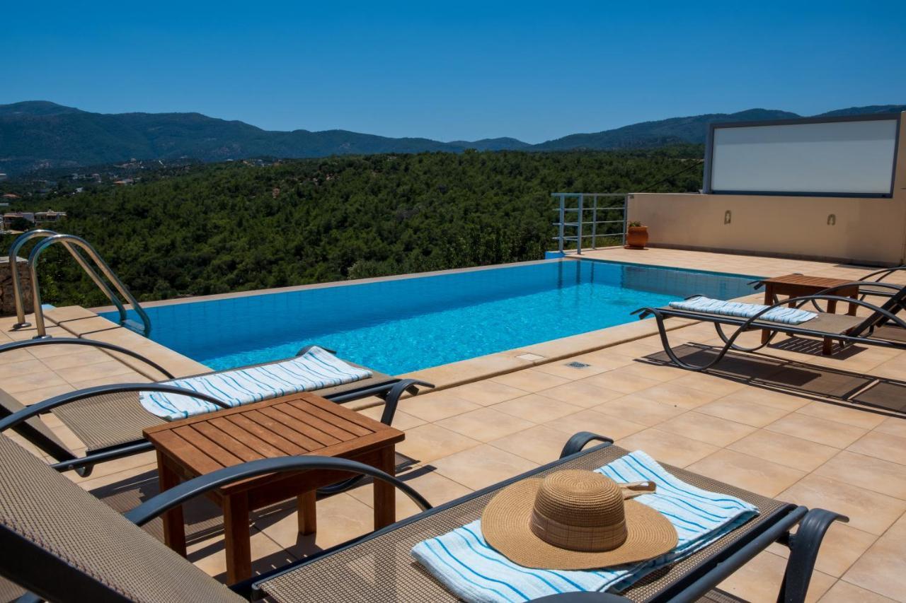 Villa Poppy Vathí Exterior foto