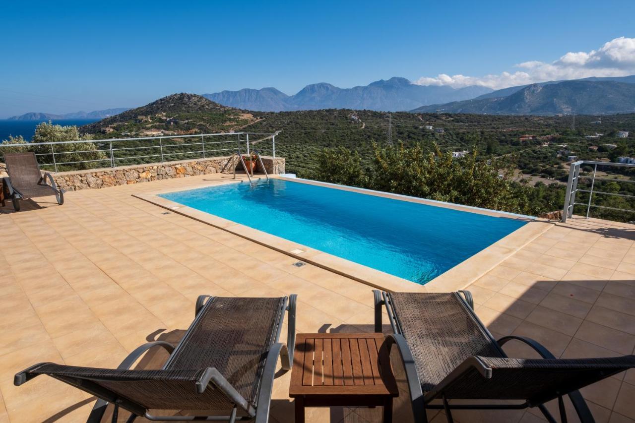 Villa Poppy Vathí Exterior foto